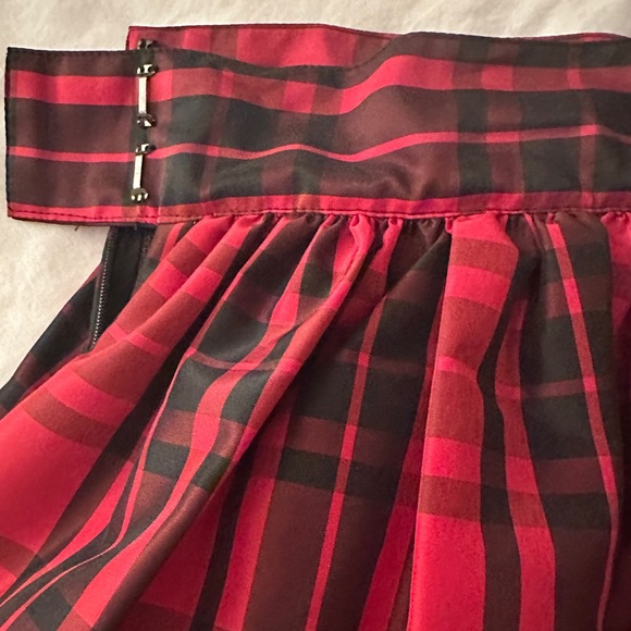 Liz Claiborne Red Plaid Holiday Skirt with Tulle ❤️✨🎄 - Picture 3 of 9